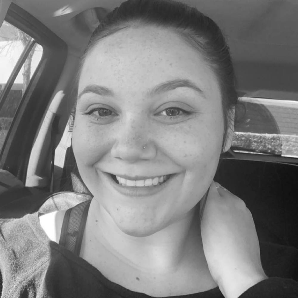Meet your Posher, Whitney
